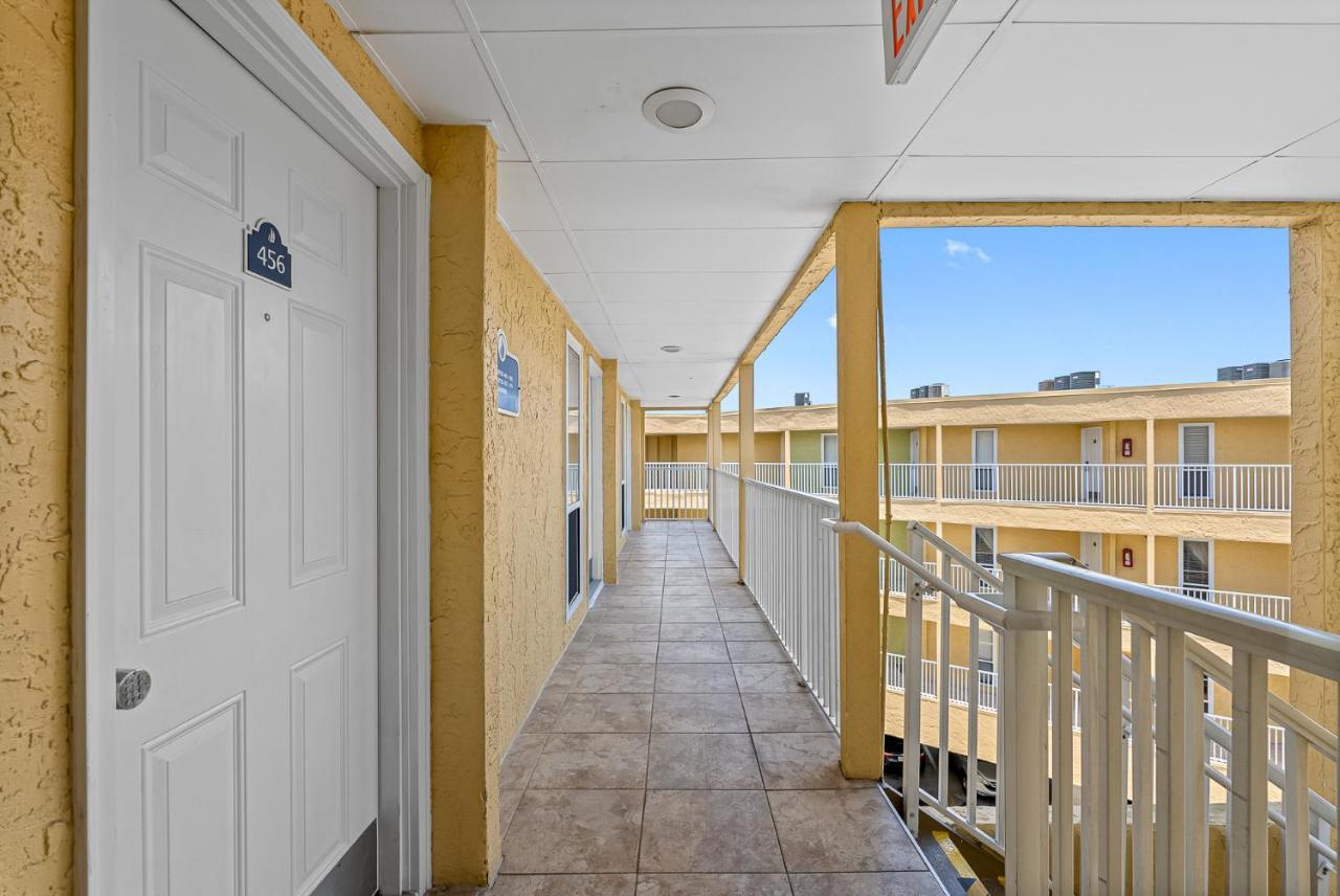 Wake Up To The Ocean Breeze - Enjoy Amazing Views Villa Tampa Kültér fotó